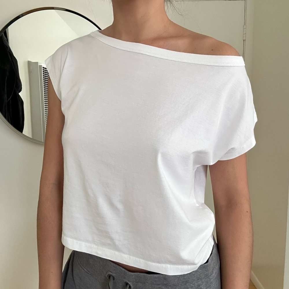 Kotn Off Shoulder Tee